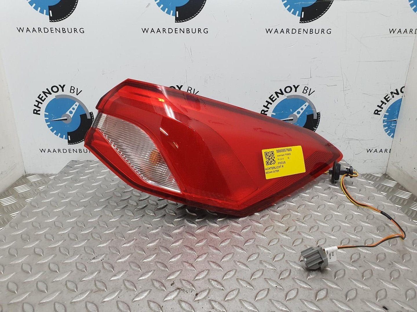 FORD FOCUS ACHTERLICHT R JX7B13404AC 2018, Auto-onderdelen, Ophalen of Verzenden, Gebruikt, ARN erkend