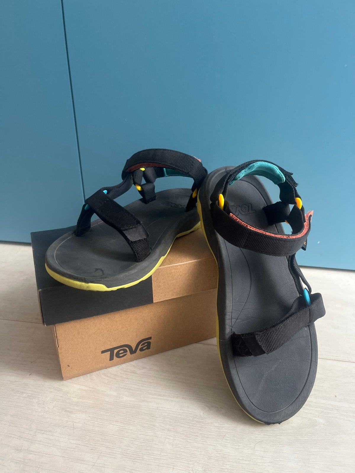 Teva Hurricane XLT 2 sandalen maat 35, Ophalen of Verzenden, Nieuw, Jongen of Meisje, Schoenen