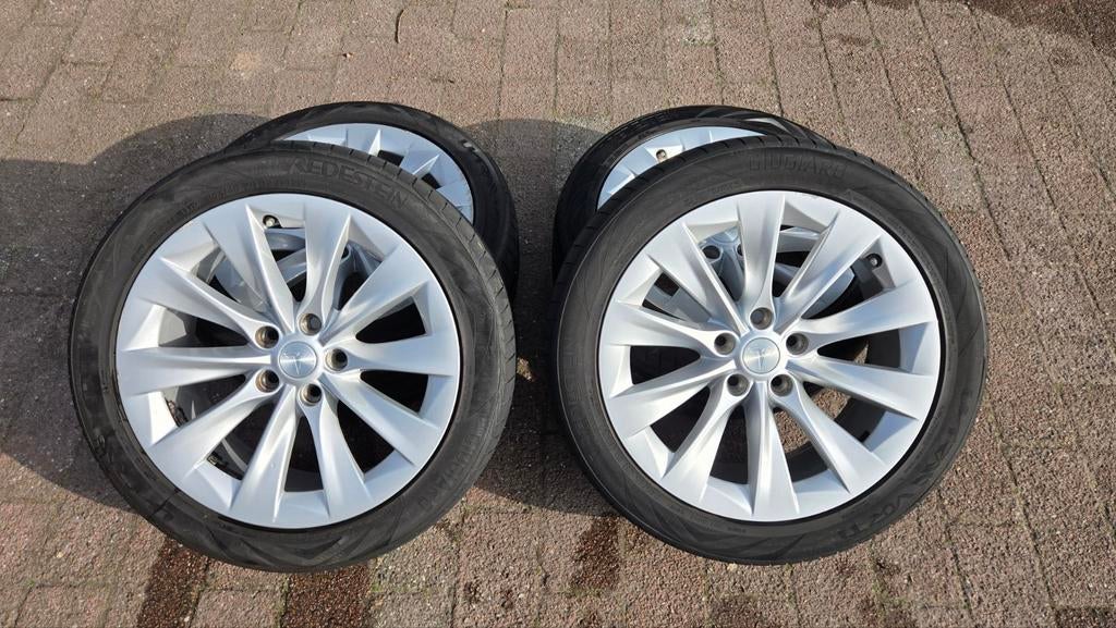 19" Slipstream velgen Tesla Model S, Auto-onderdelen, Banden en Velgen, Banden en Velgen, Personenwagen, Zomerbanden, Ophalen