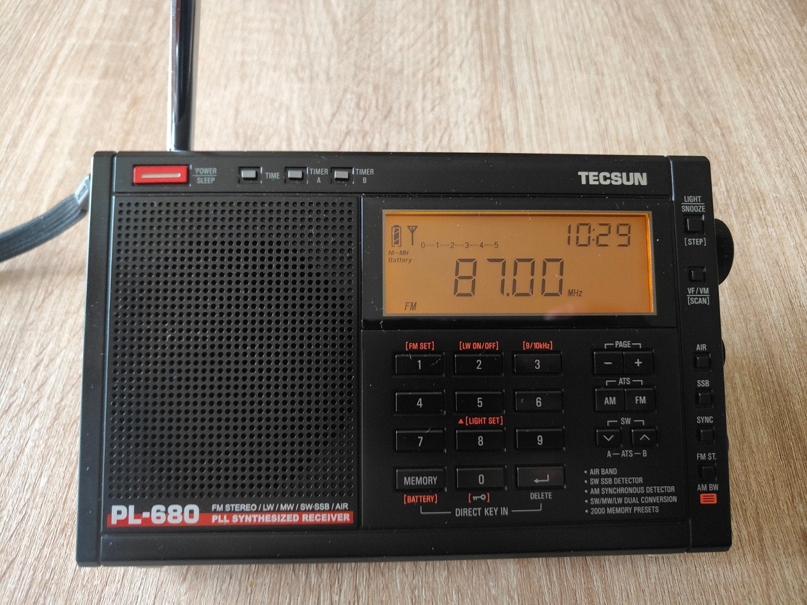 Tecsun PL-680 PLL Wereldontvanger - Zo goed als nieuw, Ophalen of Verzenden, Zo goed als nieuw, Wereldontvanger