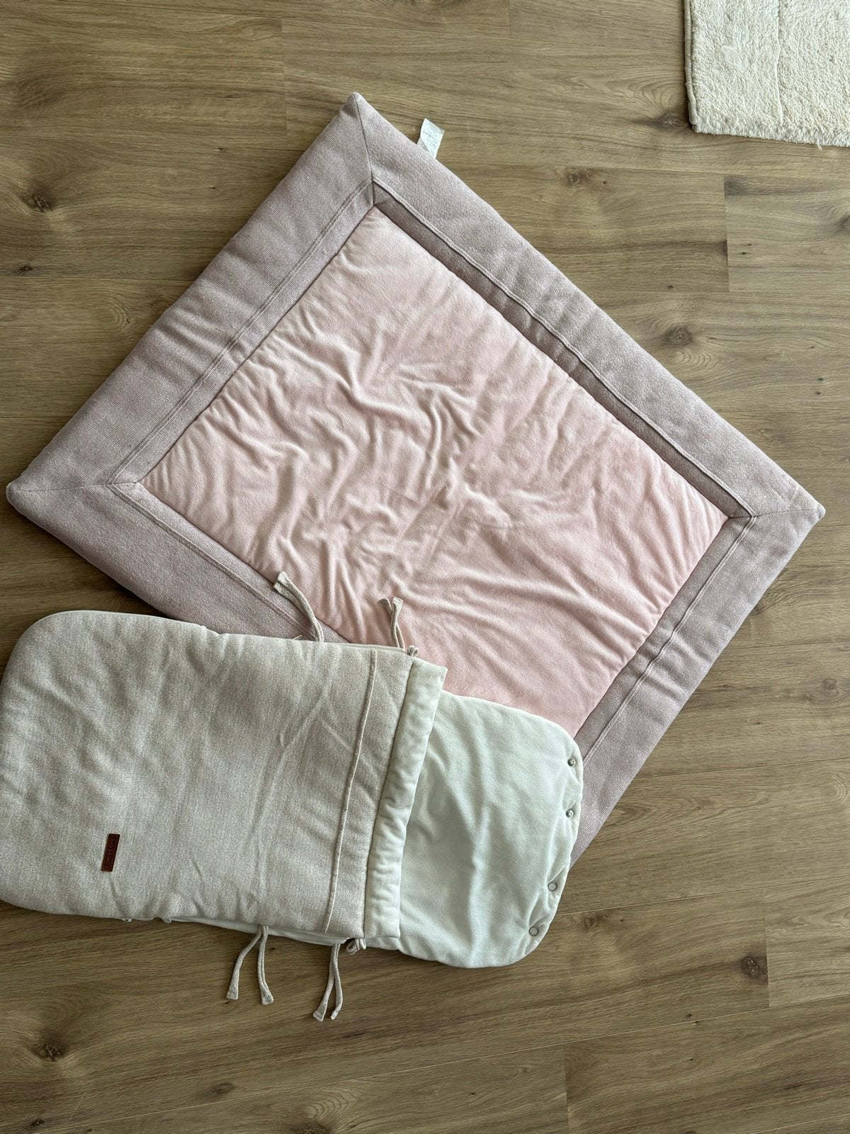 Voetenzak en boxkleed roze/ivoor glitter van Baby's Only, Ophalen of Verzenden, Zo goed als nieuw, Overige vormen, Boxkleed