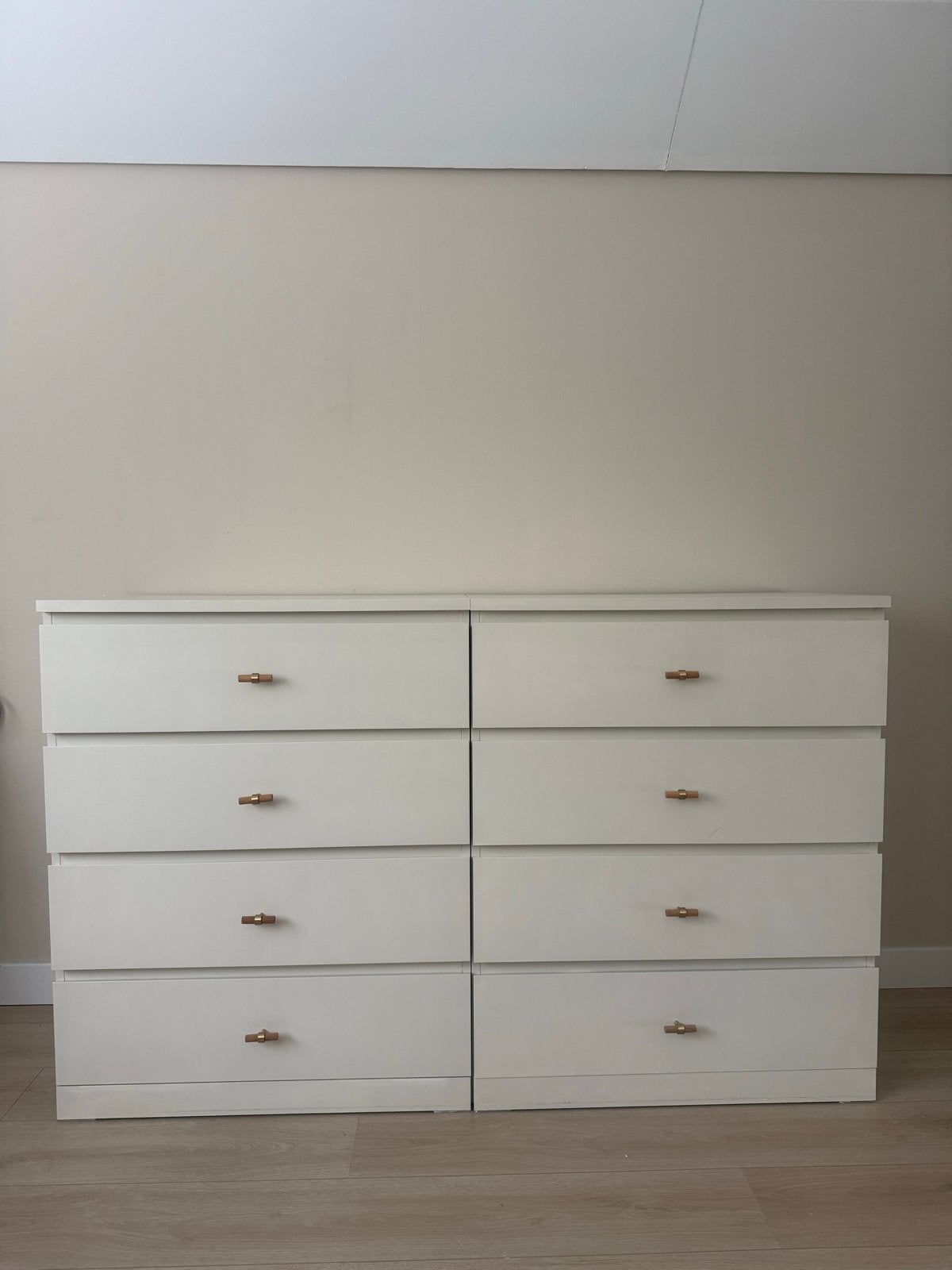 Ladekast IKEA Sandy Beach met nieuwe handvaten, Ophalen, 100 tot 150 cm, Zo goed als nieuw, Met lade(s)