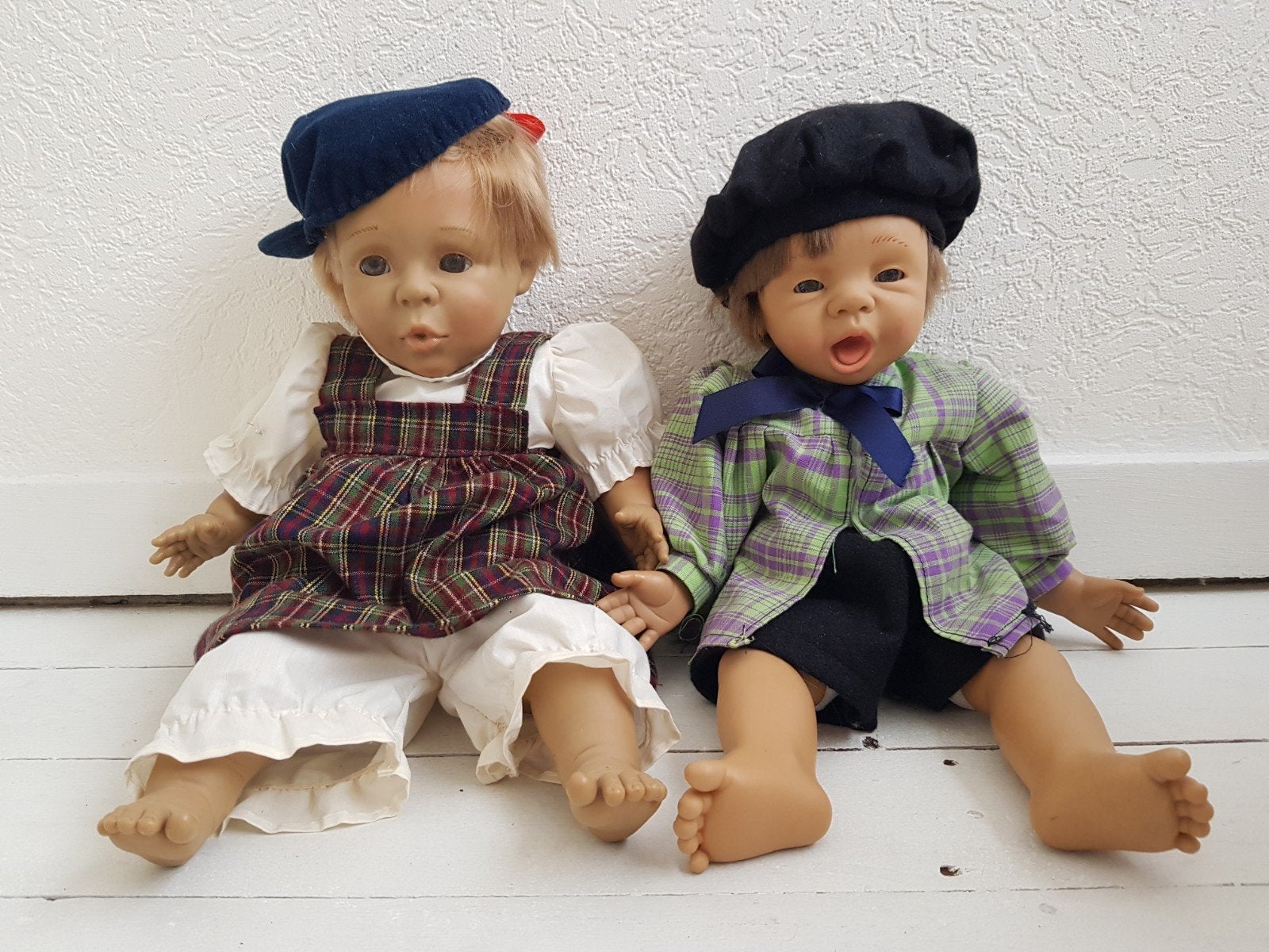 Twee oude vintage poppen speelgoed, Verzamelen, Poppen, Ophalen of Verzenden, Gebruikt, Pop