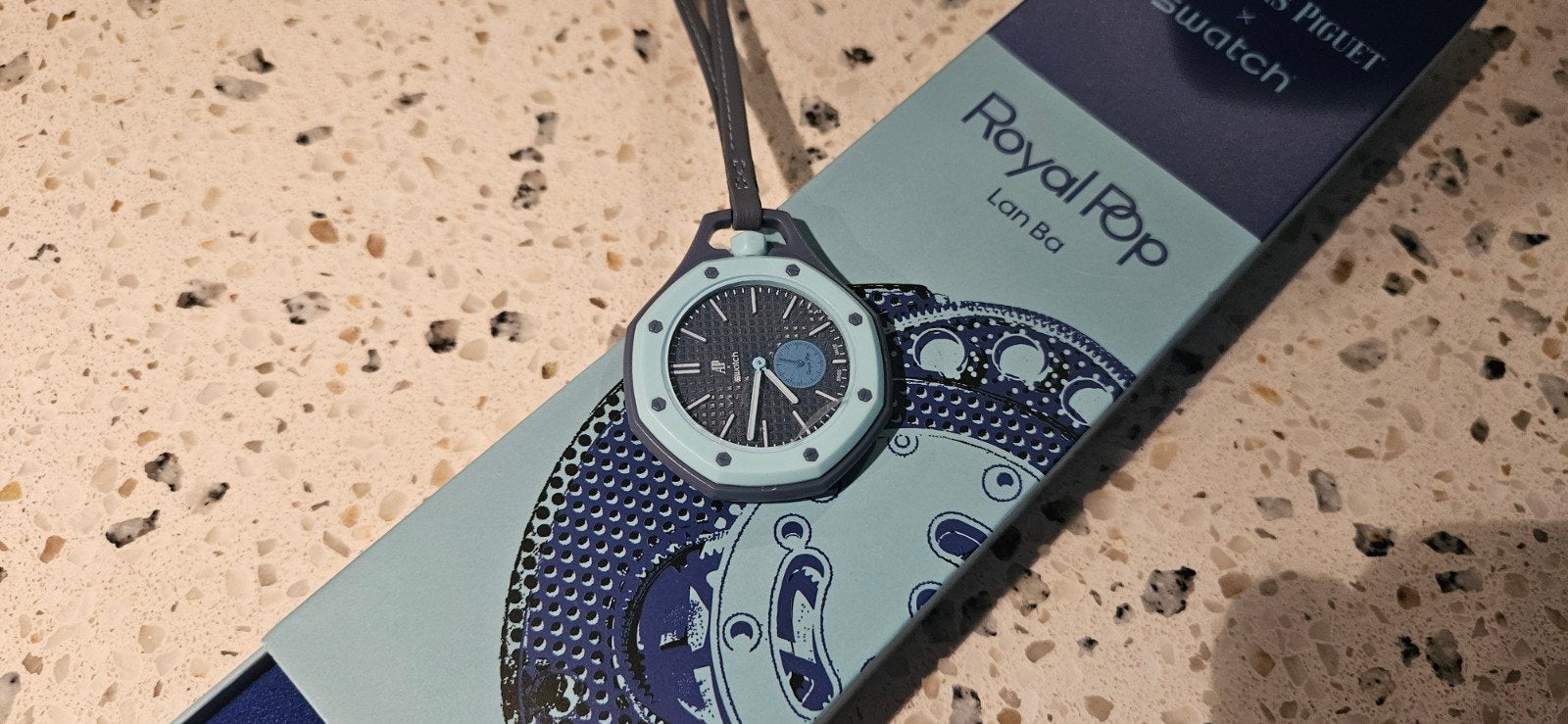 Audemars Piguet x Swatch Royal Pop Zakhorloge, Sieraden, Tassen en Uiterlijk, Horloges | Dames, Verzenden, Nieuw, Kunststof, Zakhorloge