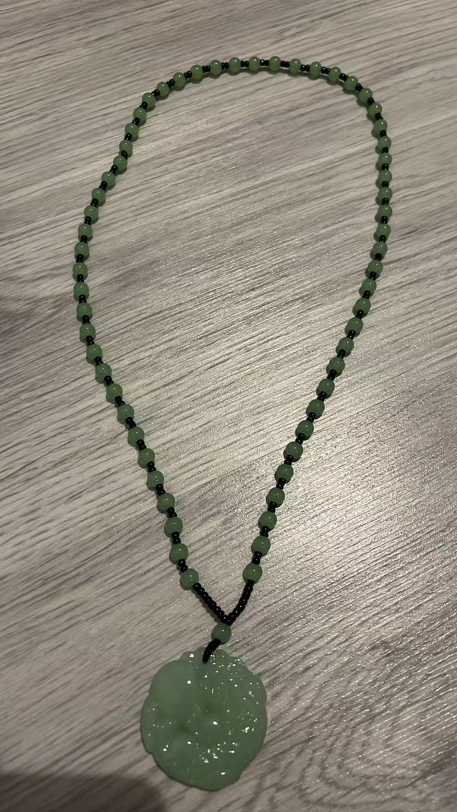 Jade style pendant - necklace, Ophalen of Verzenden, Zo goed als nieuw, Groen, Steen of Mineraal