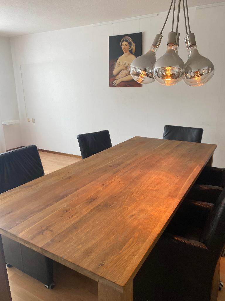 Set van massief eikenhouten kast én 6-persoons eettafel, Antiek en Kunst, Ophalen