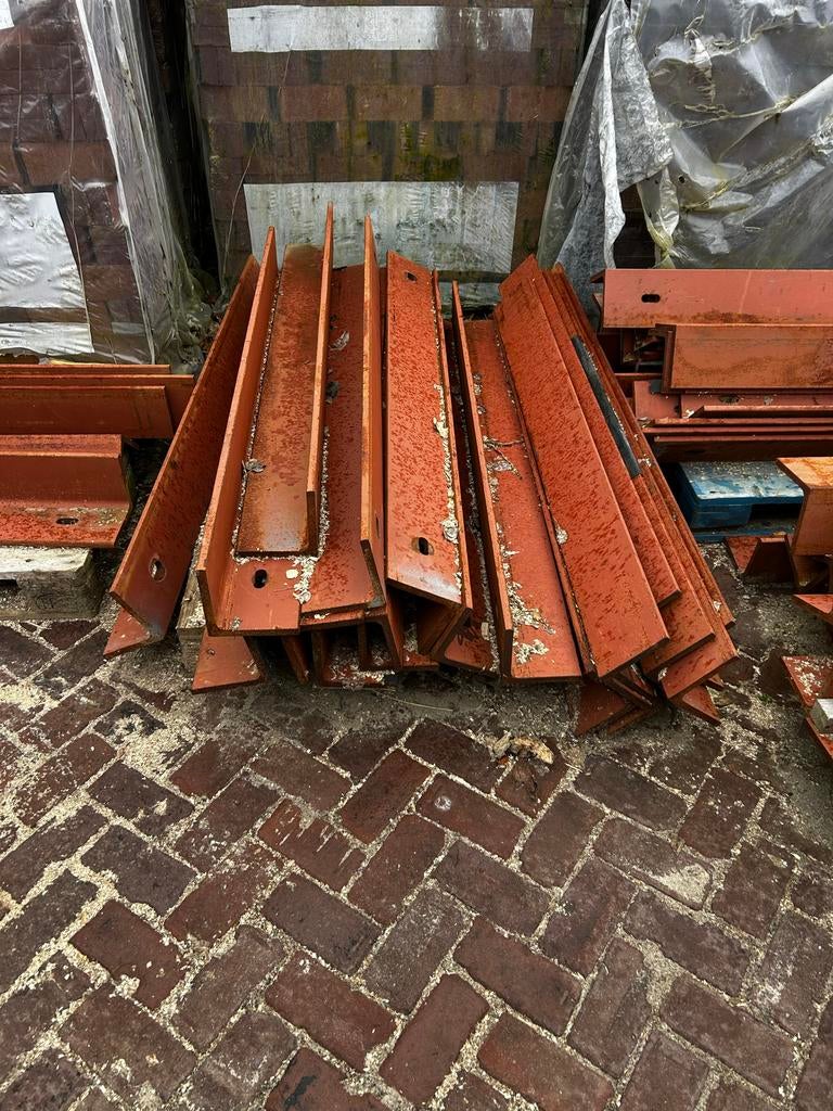 Hoeklijnen Hoekijzers 150x150mm 1500mm lang, Doe-het-zelf en Verbouw, Metalen, Ophalen of Verzenden, Gebruikt, IJzer