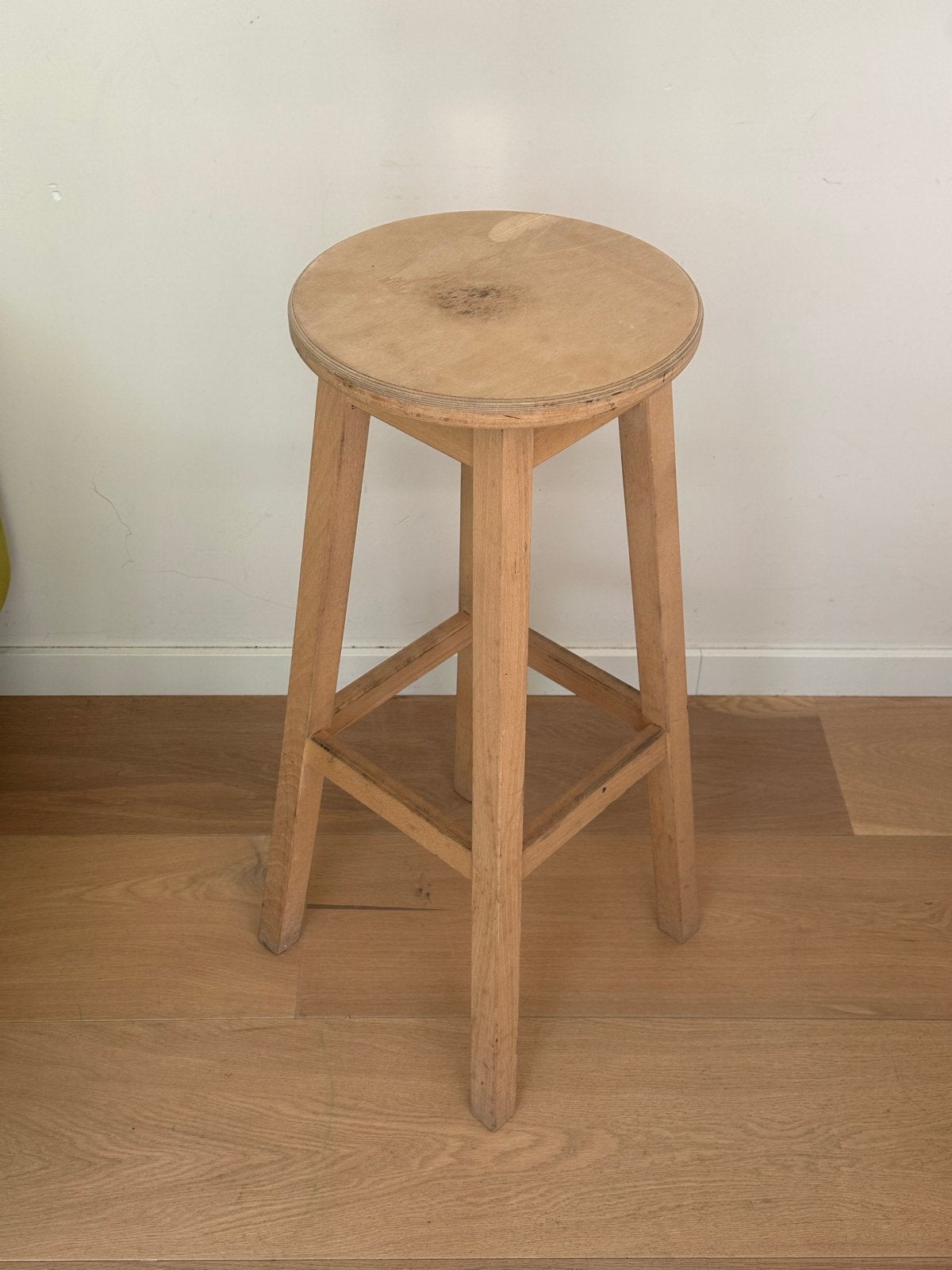 Houten barkruk - 75x35x32 cm - Goede staat, Ophalen, Gebruikt, Hout