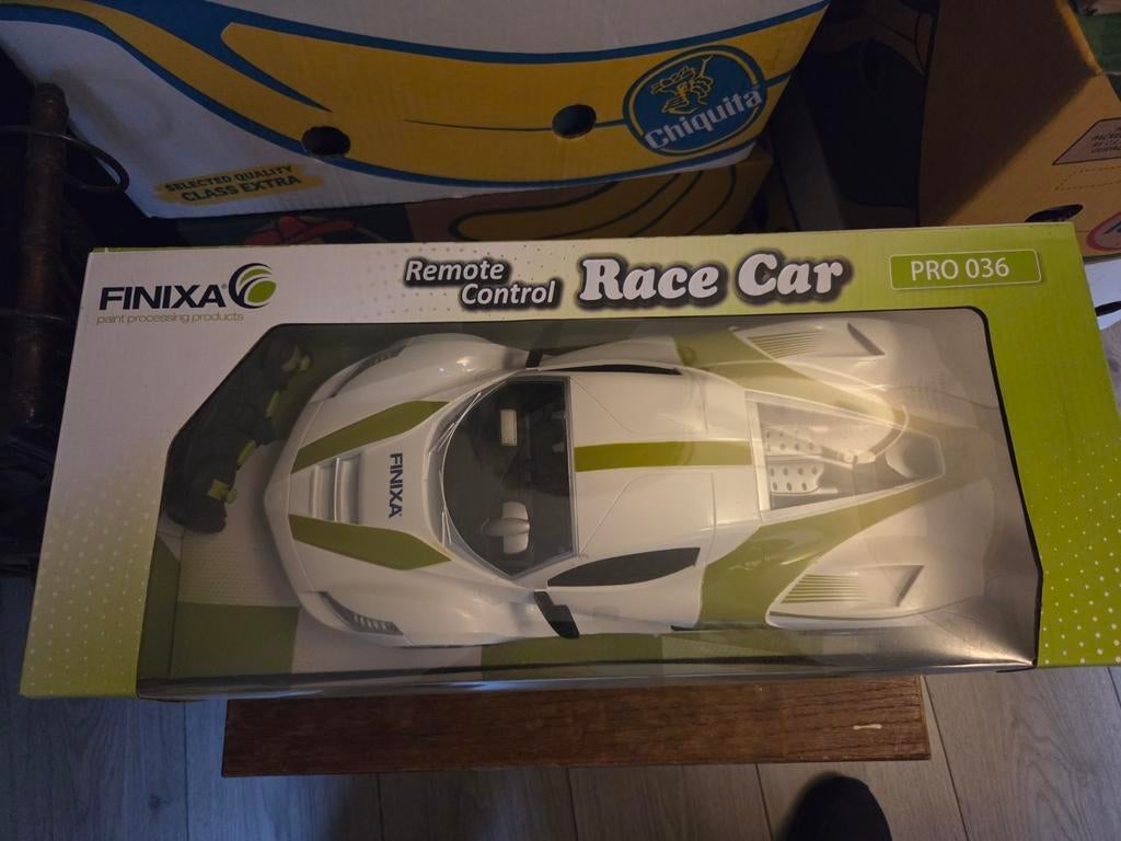 Mooie auto op batterijen., Overige merken, Auto, Groter dan 1:32, Ophalen of Verzenden