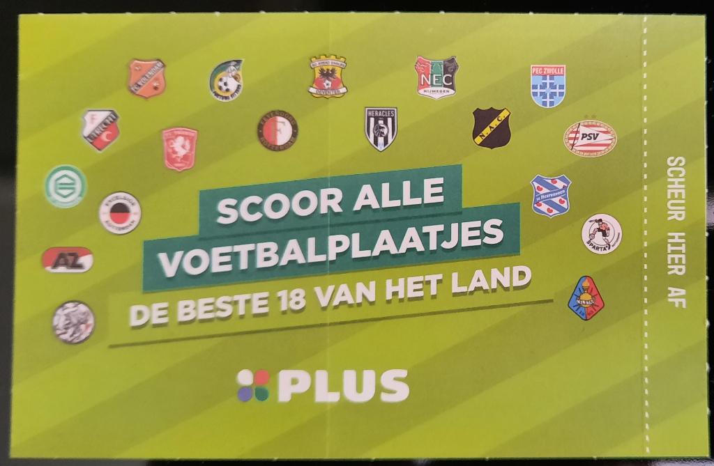 Voetbalplaatjes PLUS - ongeopende mapjes, Verzamelen, Supermarktacties, Plus, Ophalen