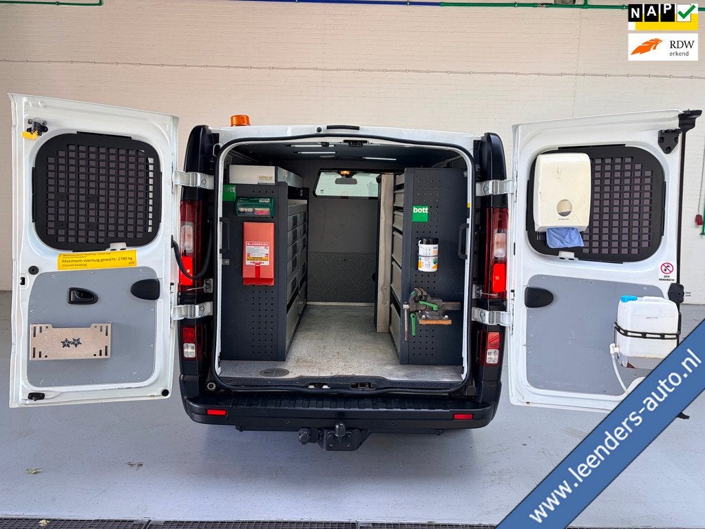 Renault Trafic Servicewagen 1.6 dCi euro6 T27 L1H1 Comfort B, Voorwielaandrijving, Gebruikt, Renault, Wit