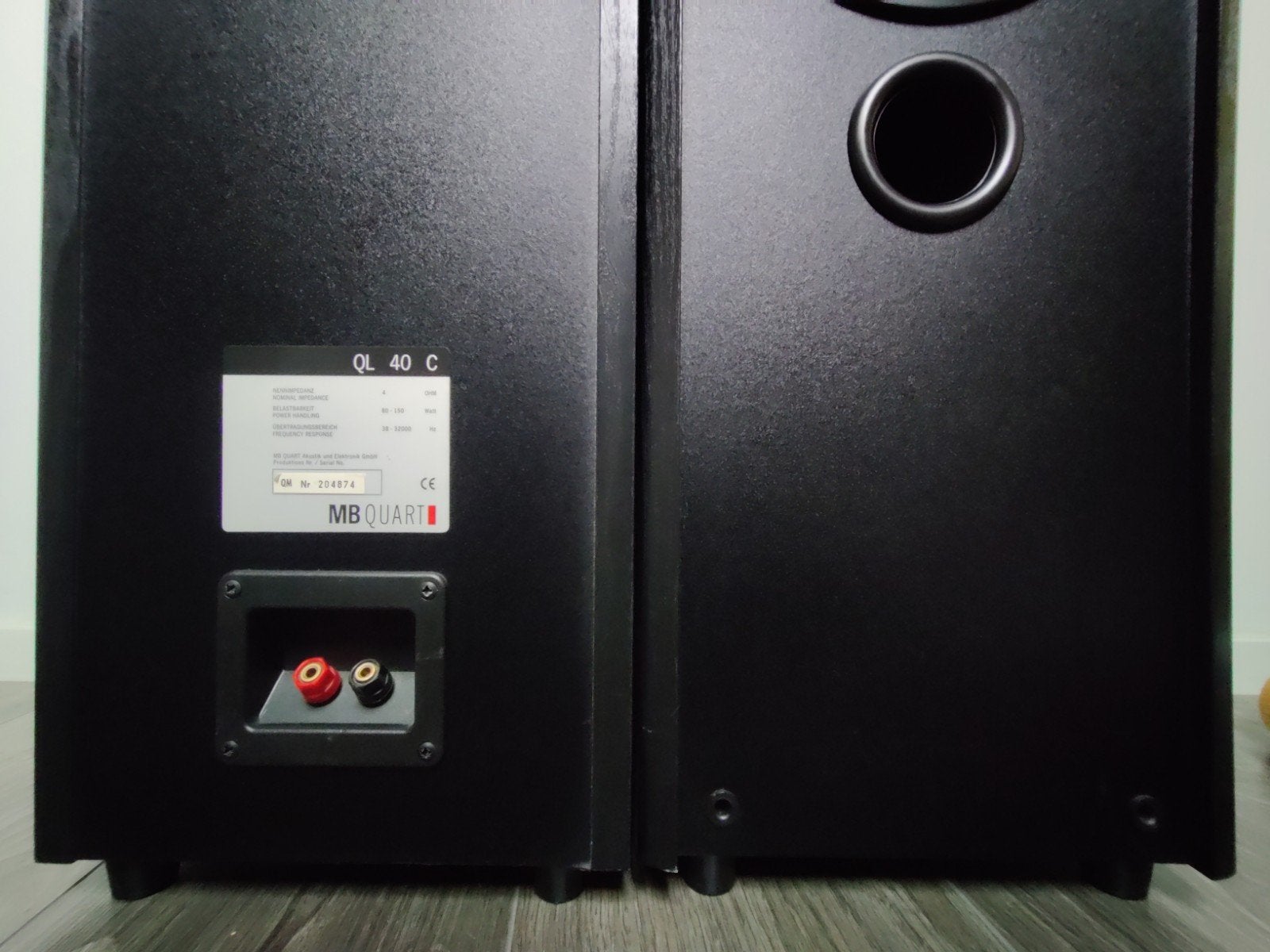 MB QUART QL 40 C, Audio, Tv en Foto, Vloerstaande luidspreker, Gebruikt, 120 tot 150 watt, Ophalen