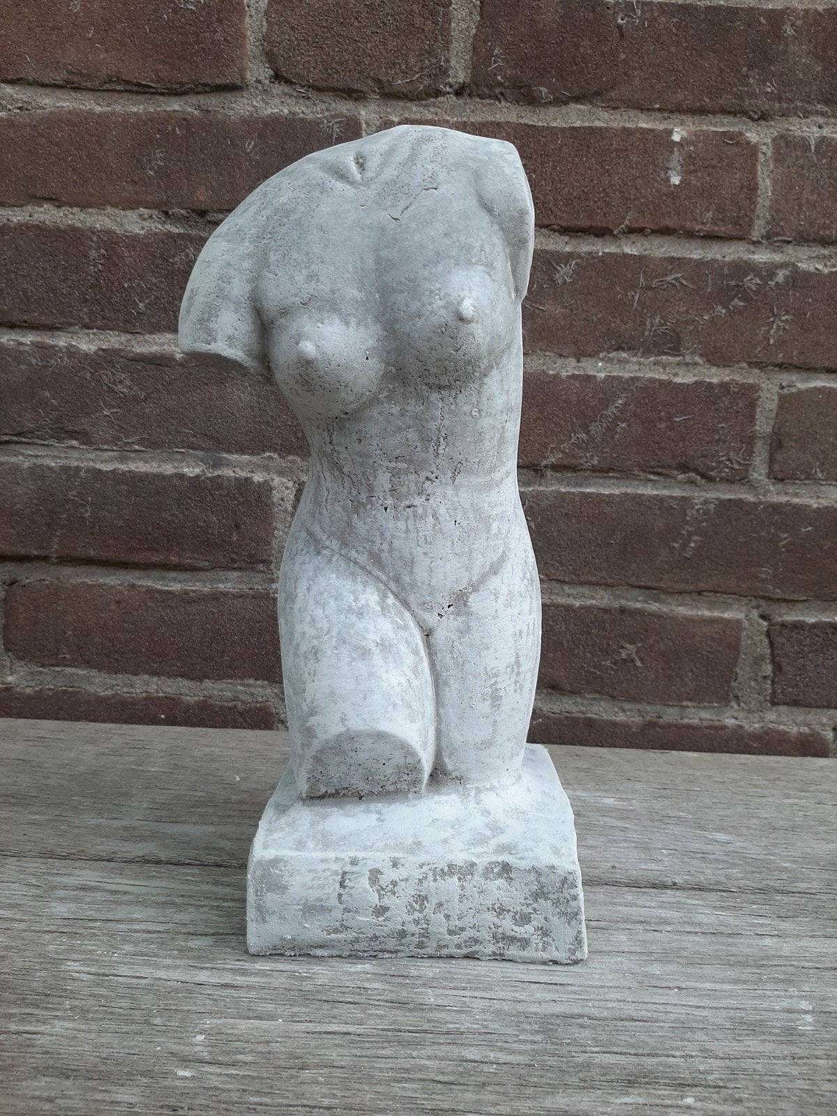 Torso vrouw betonnen beeld tuinbeeld beton, Ophalen of Verzenden, Overige materialen, Overige typen