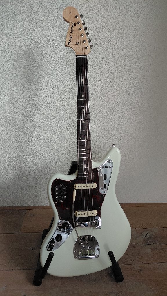 FENDER Jaguar 62 CS linkshandig/lefty in absolute nieuwstaat, Ophalen, Zo goed als nieuw, Solid body, Fender