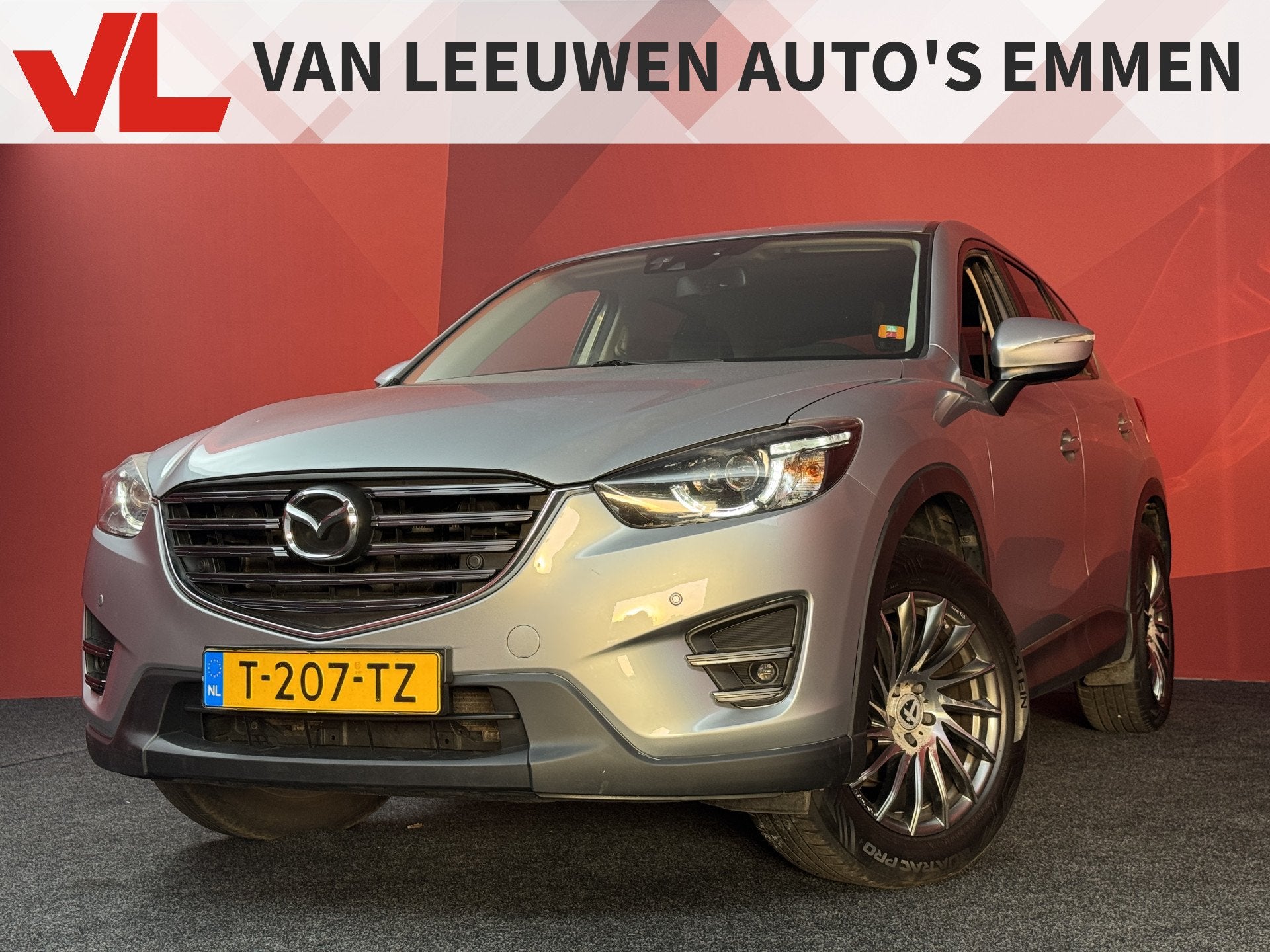 Mazda CX-5 2.0 4WD | Stoelverwarming | Trekhaak | Cruise, 15 km/l, 4 cilinders, 160 pk, Zwart