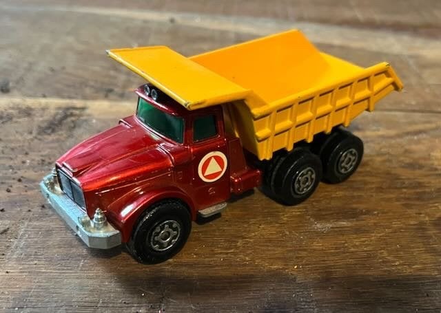 Matchbox Scammell Tipper Truck Super Kings K-10-19, Ophalen of Verzenden, Gebruikt, Bus of Vrachtwagen, Matchbox