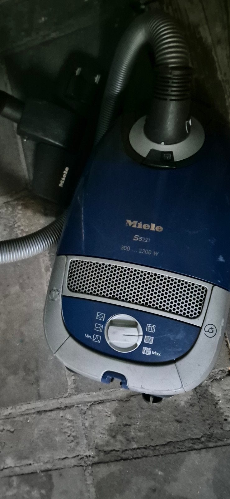 Miele Sledestofzuiger - Krachtig en Betrouwbaar, Stofzak, Gebruikt, Ophalen of Verzenden, Miele