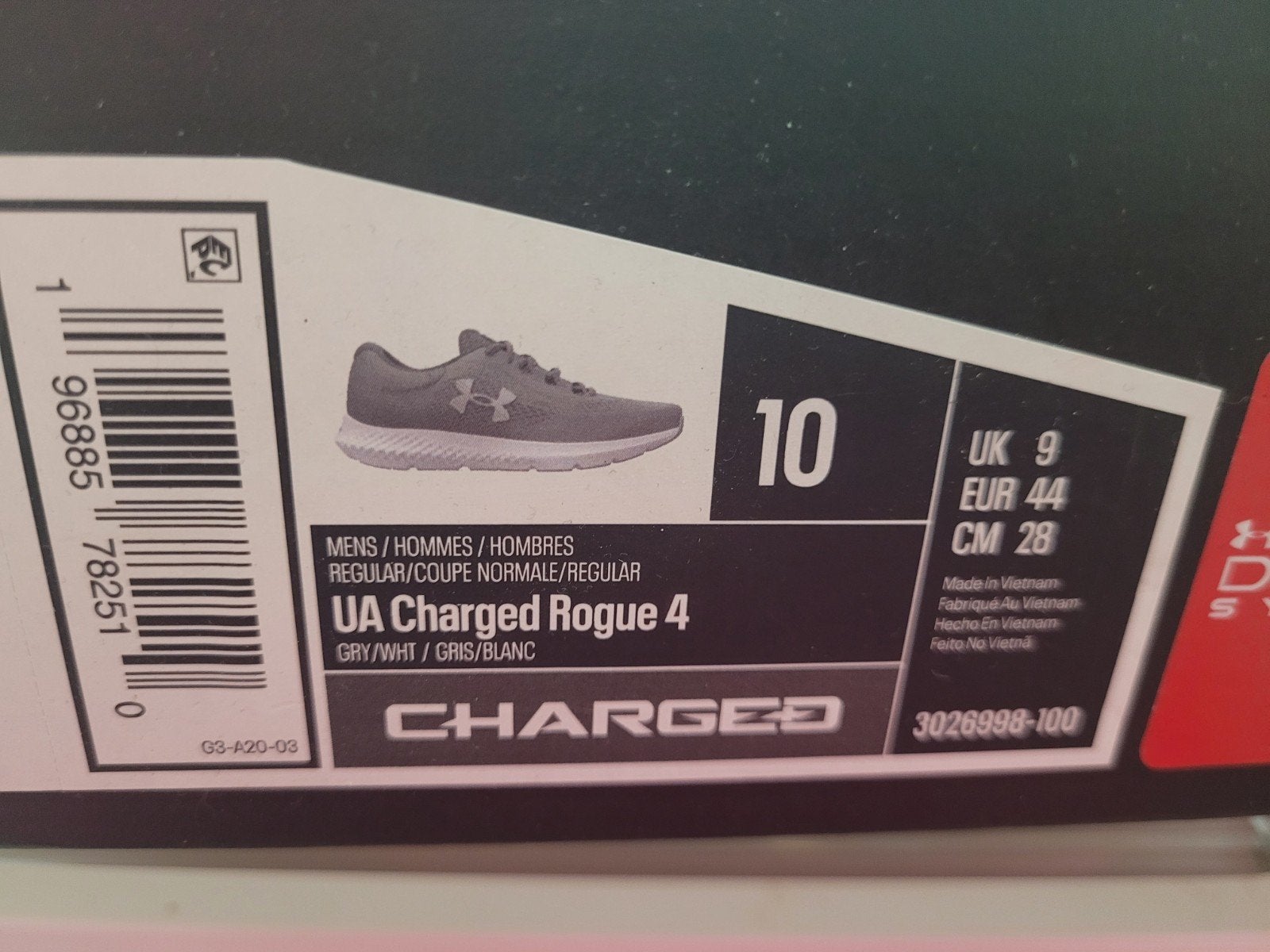 Under Armour Charged Rogue 4 Hardloopschoenen - Maat 44, Overige kleuren, Under Armour, Nieuw, Ophalen of Verzenden