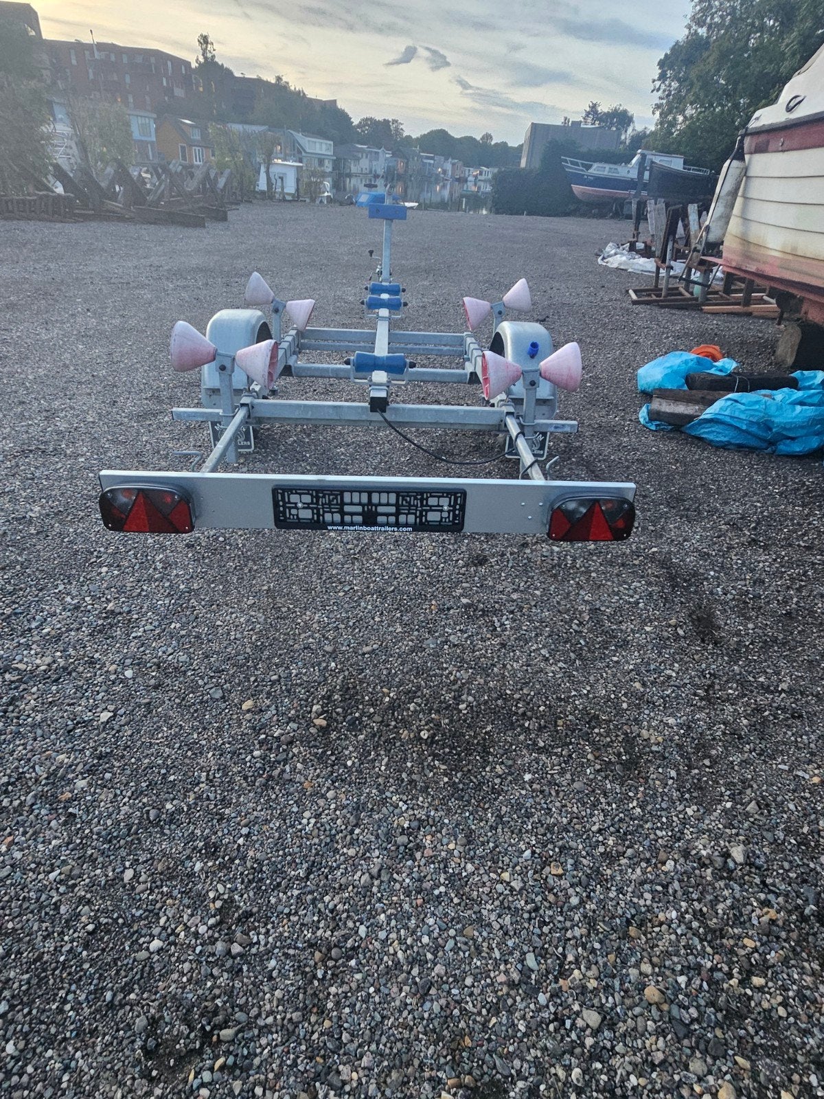 Marlin boottrailer -nieuwe lichtbalk- nette staat, Ophalen, Minder dan 1500 kg, Gebruikt, Verstelbare verlichting