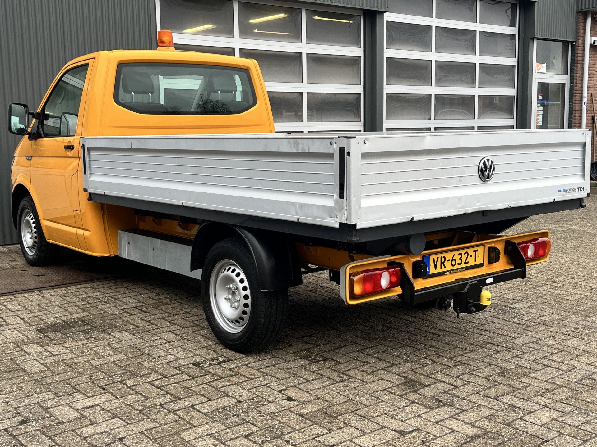 Volkswagen Transporter 2.0 TDI L2H1 Pick up open laadbak Pic, Auto's, Bestelauto's, Voorwielaandrijving, Euro 5, 86 pk, Gebruikt