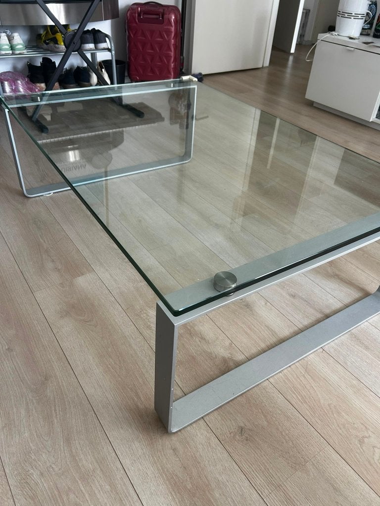 Rolf Benz 8710 - Glazen salontafel, Huis en Inrichting, Ophalen, 50 tot 100 cm, 100 tot 150 cm, Zo goed als nieuw