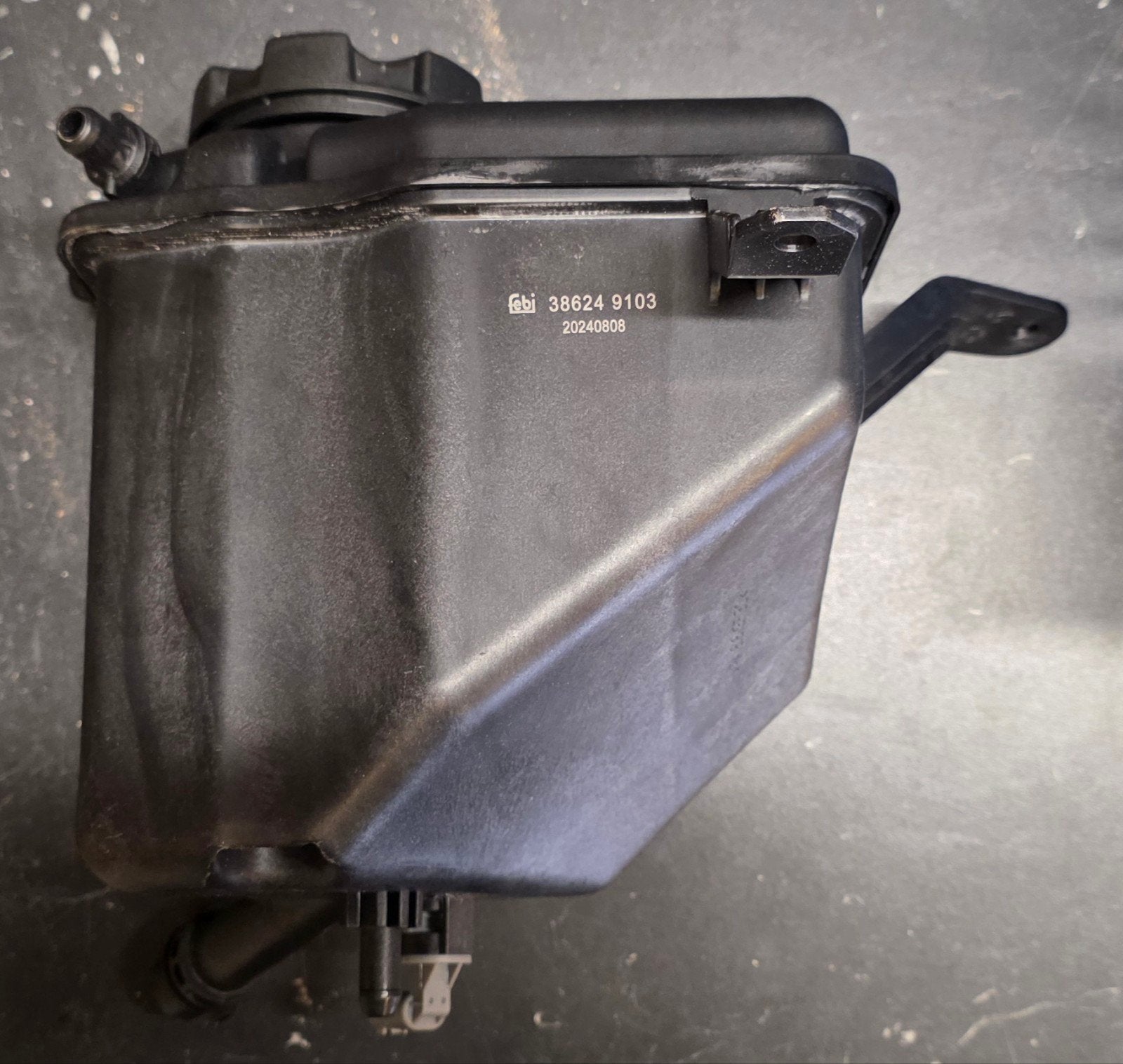 Koelvloeistof Expansie Tank met sensor + Dop voor BMW E60, Ophalen of Verzenden, Nieuw, BMW