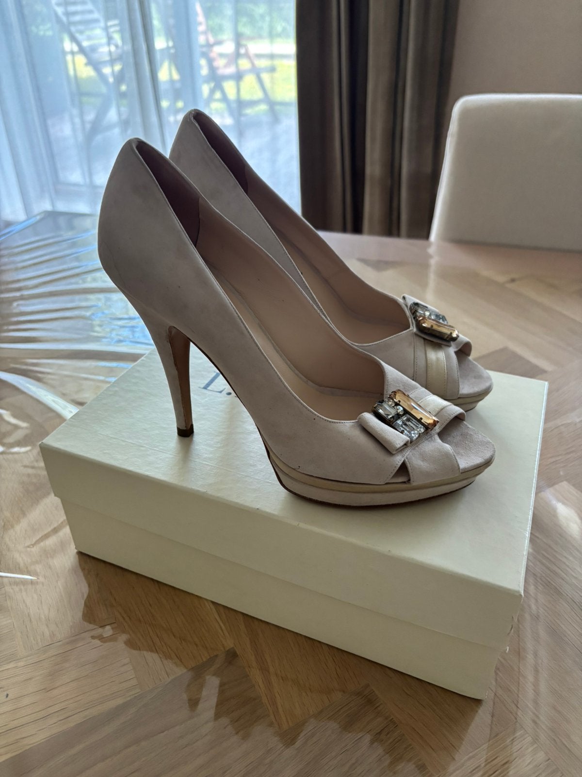 Vigano heels 40, Kleding | Dames, Trouwkleding en Trouwaccessoires, Ophalen, Nieuw, Zwart, Schoenen