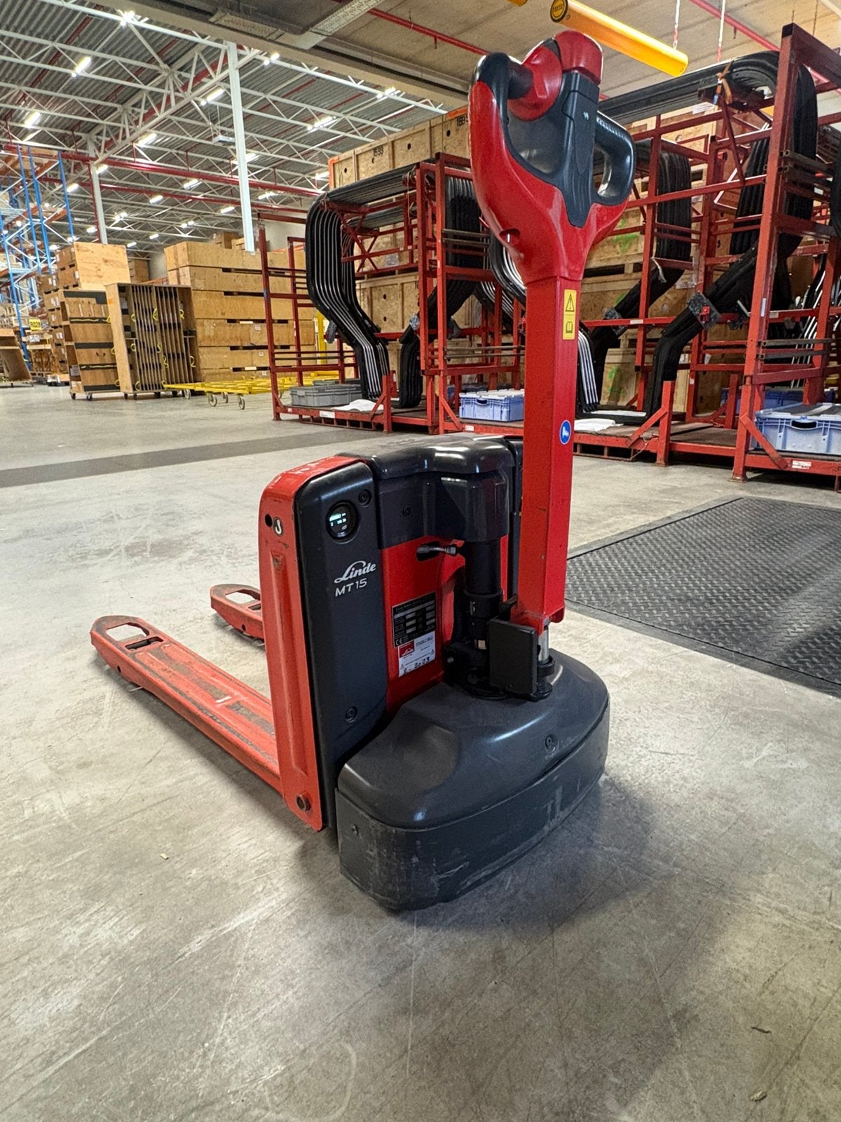 Zeer nette Linde MT 15  elektrische pompwagen., 1000 tot 2000 kg, Ophalen, Elektrisch, Heftruck