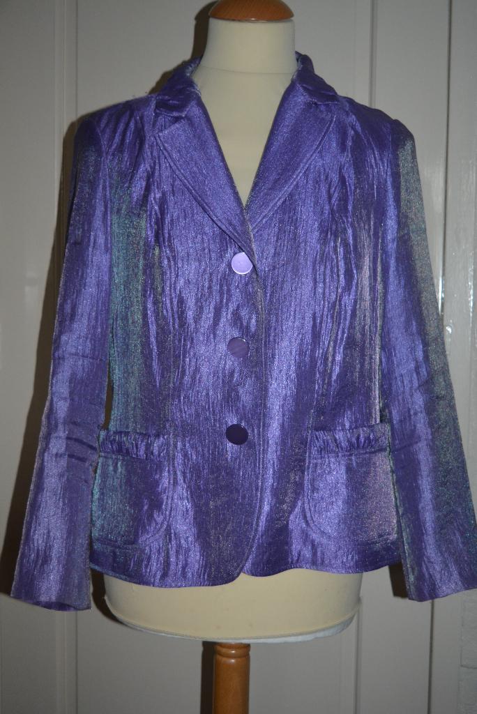 Habella, prachtig lila colbert jasje, mt 40, Kleding | Dames, Maat 38/40 (M), Habella, Paars, Ophalen of Verzenden