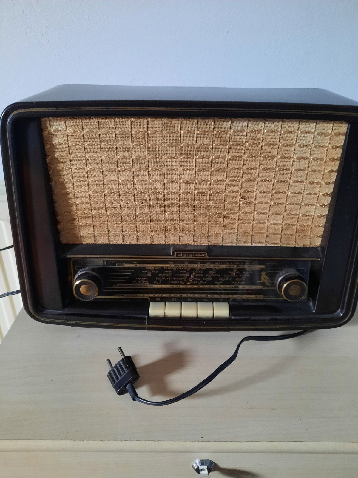 ERRES radio, Ophalen