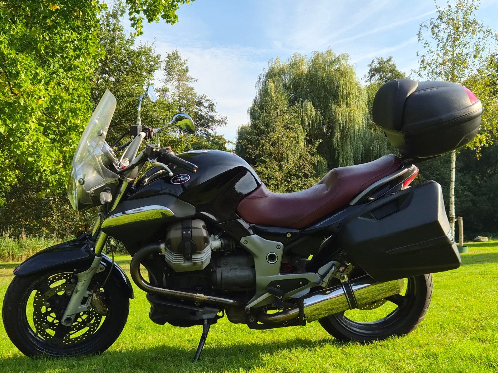 Moto Guzzi Breva 1100 inclusief kofferset, 1064 cc, 2 cilinders, Cardan-aandrijving, Motorrijbewijs A
