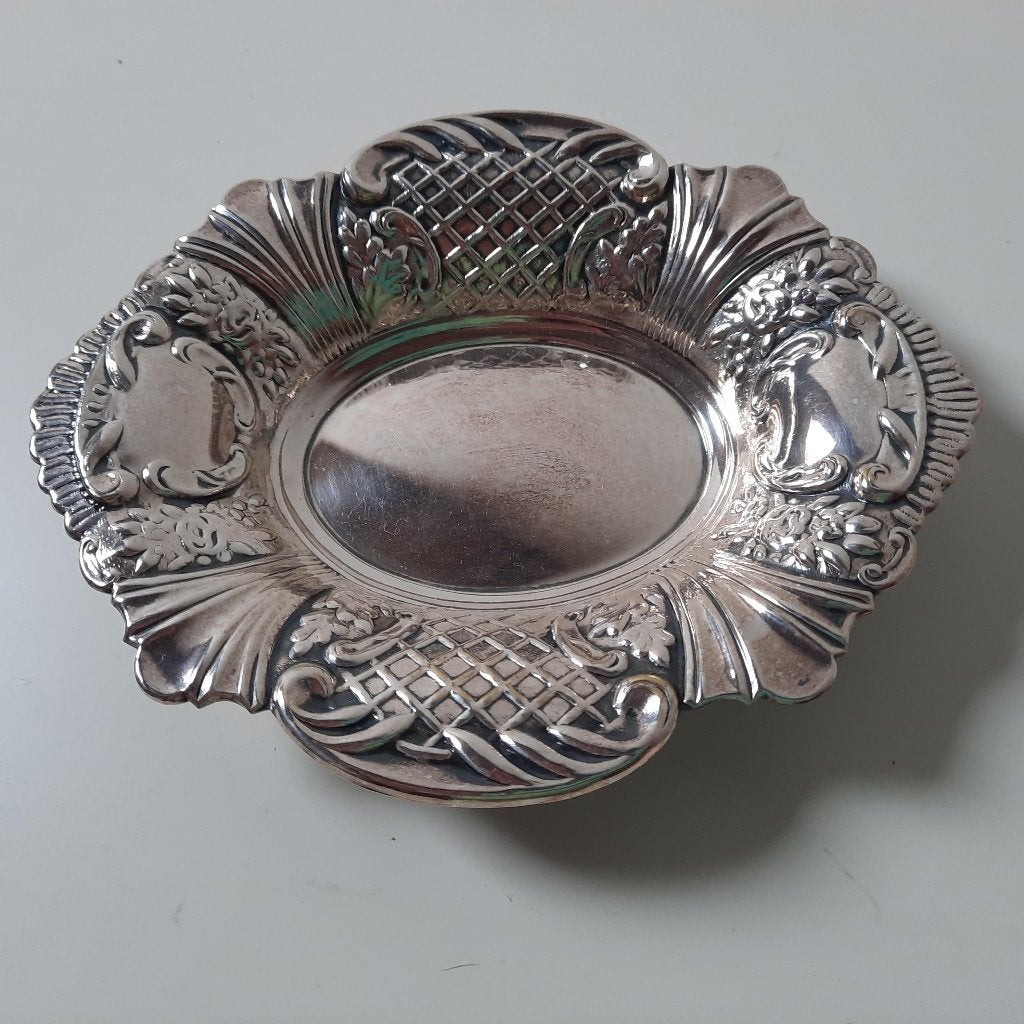 Verzilverde Bon Bon Tray Dish Sheffield plate, Zilver, Ophalen of Verzenden, Metaal, Overige merken