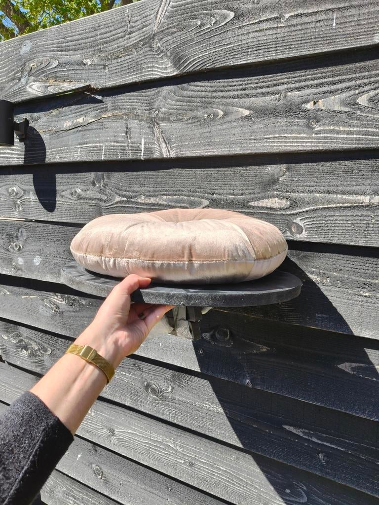 Katten plank, Ophalen