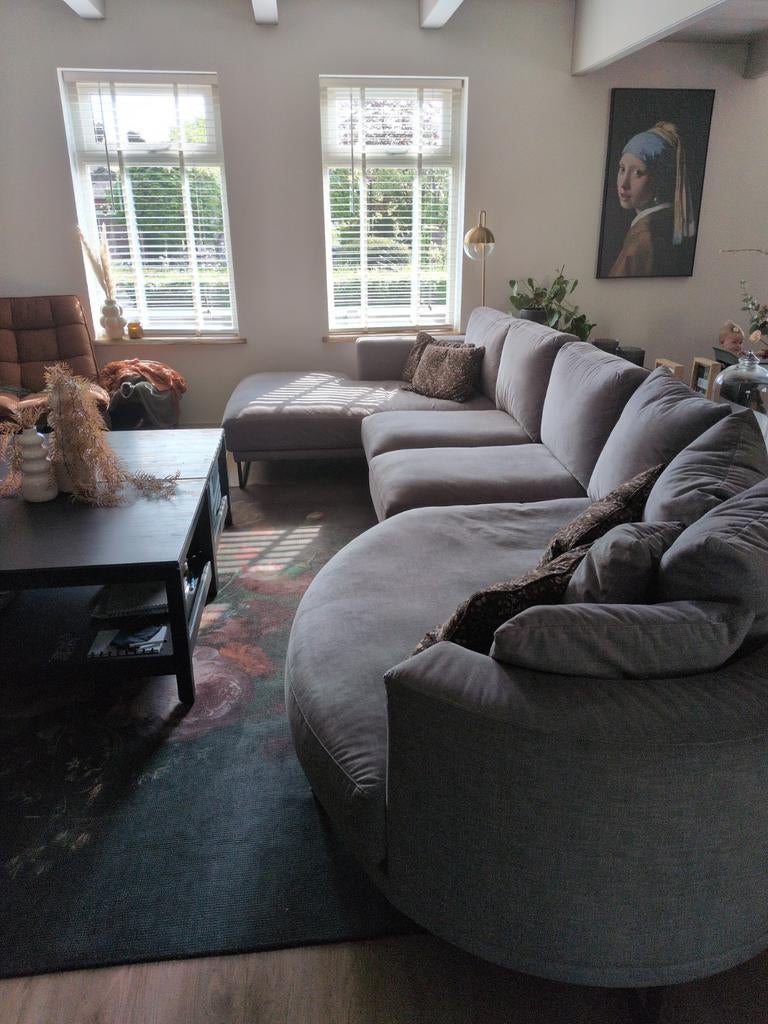 Mooie ronde grijze hoekbank - Comfortabel en stijlvol, Huis en Inrichting, Banken | Bankstellen, Ophalen, Hoekbank, 300 cm of meer