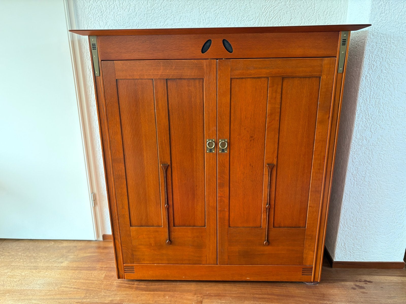 Prachtige Schuitema- kast; Decoforma-collectie, Ophalen, Met deur(en), 100 tot 150 cm, Zo goed als nieuw