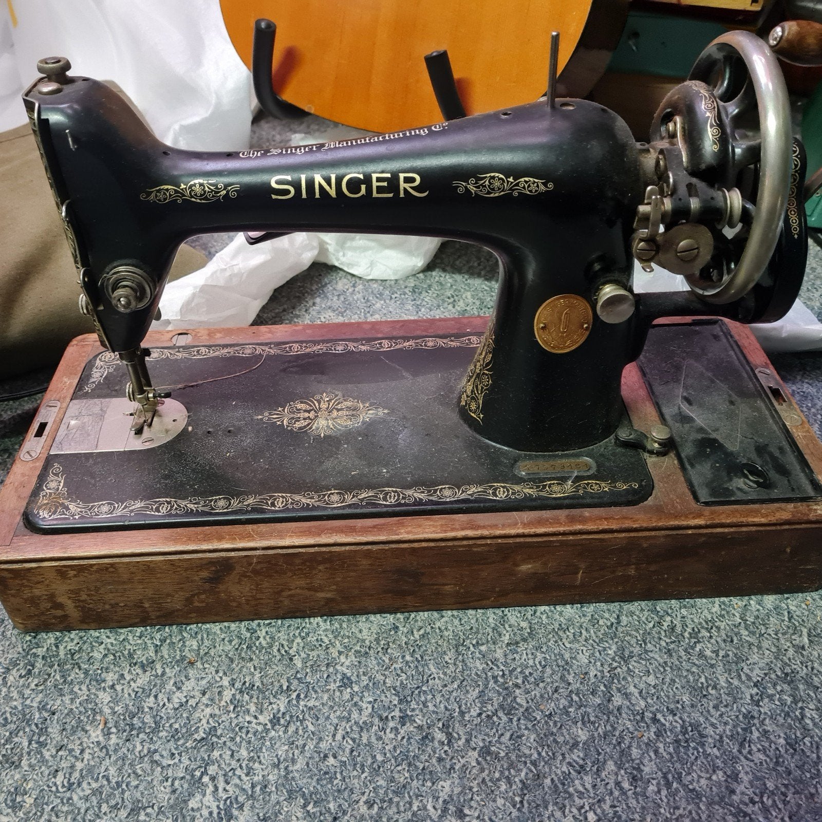 Singer naaimachine, Ophalen