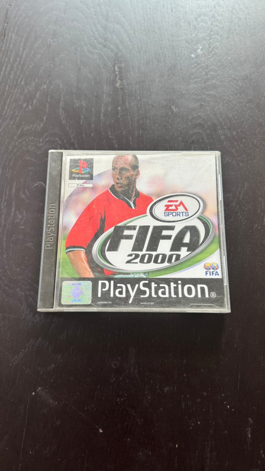 Fifa 2000 Ps1 IN GOEDE STAAT, Spelcomputers en Games, 1 speler, Ophalen of Verzenden, Zo goed als nieuw, Vanaf 3 jaar