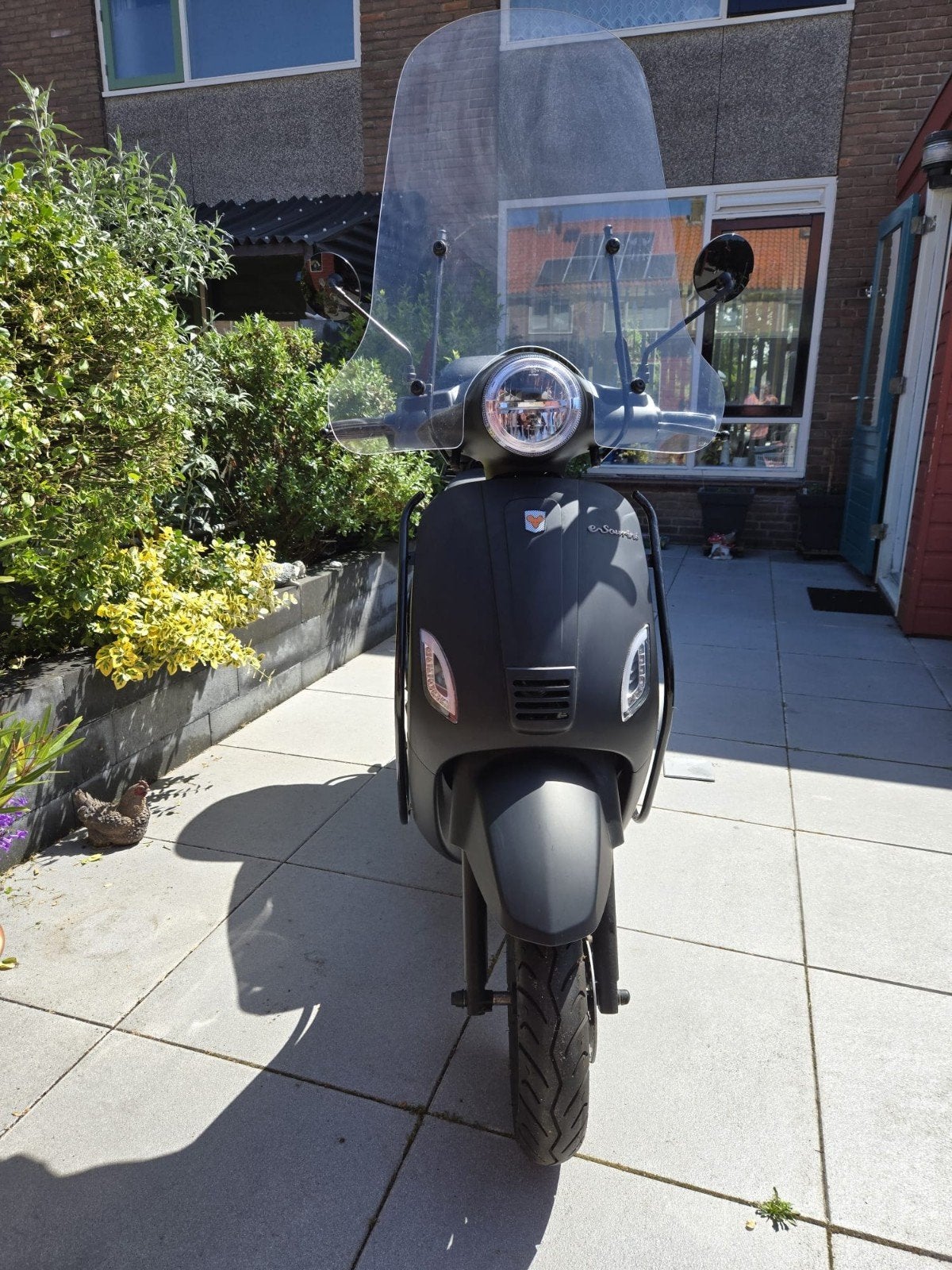 Elektrische bromscooter (weinig km), Fietsen en Brommers, Overige merken, Elektrisch, Ophalen of Verzenden, Zo goed als nieuw