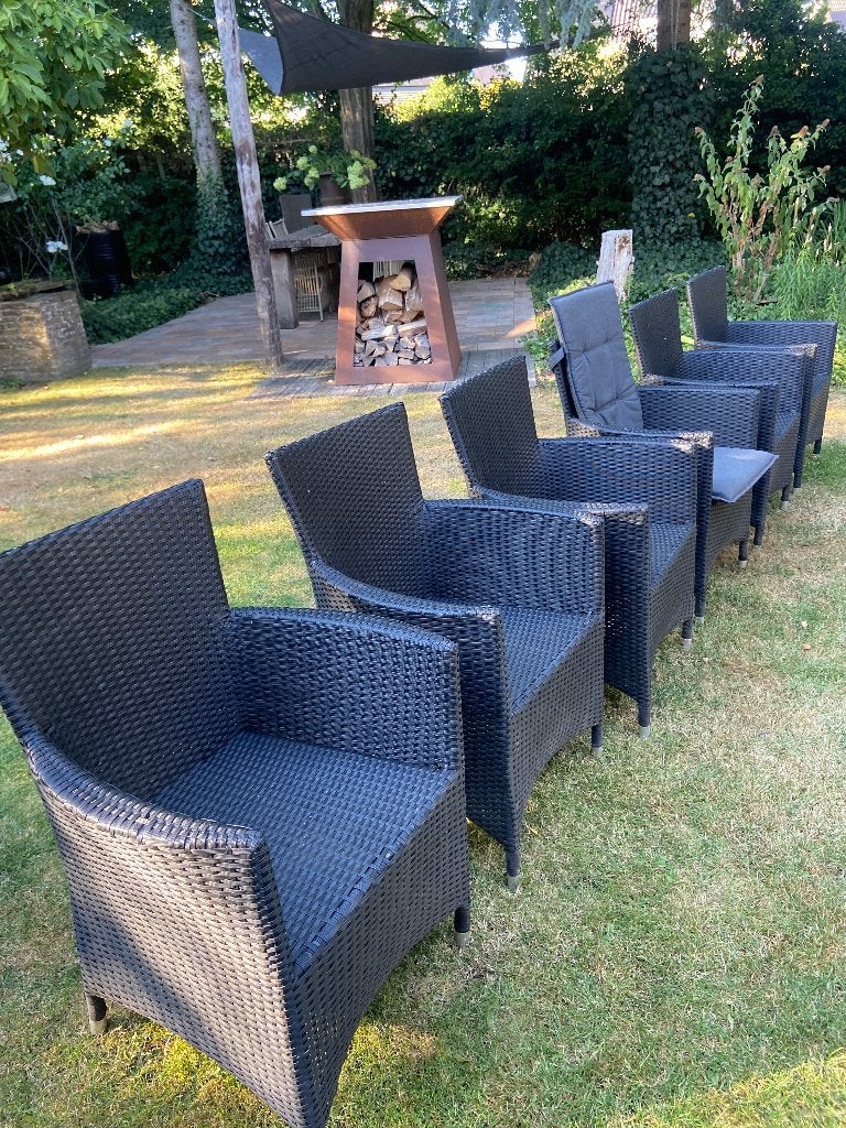 6 zwarte tuinstoelen, Ophalen, Gebruikt, Kunststof