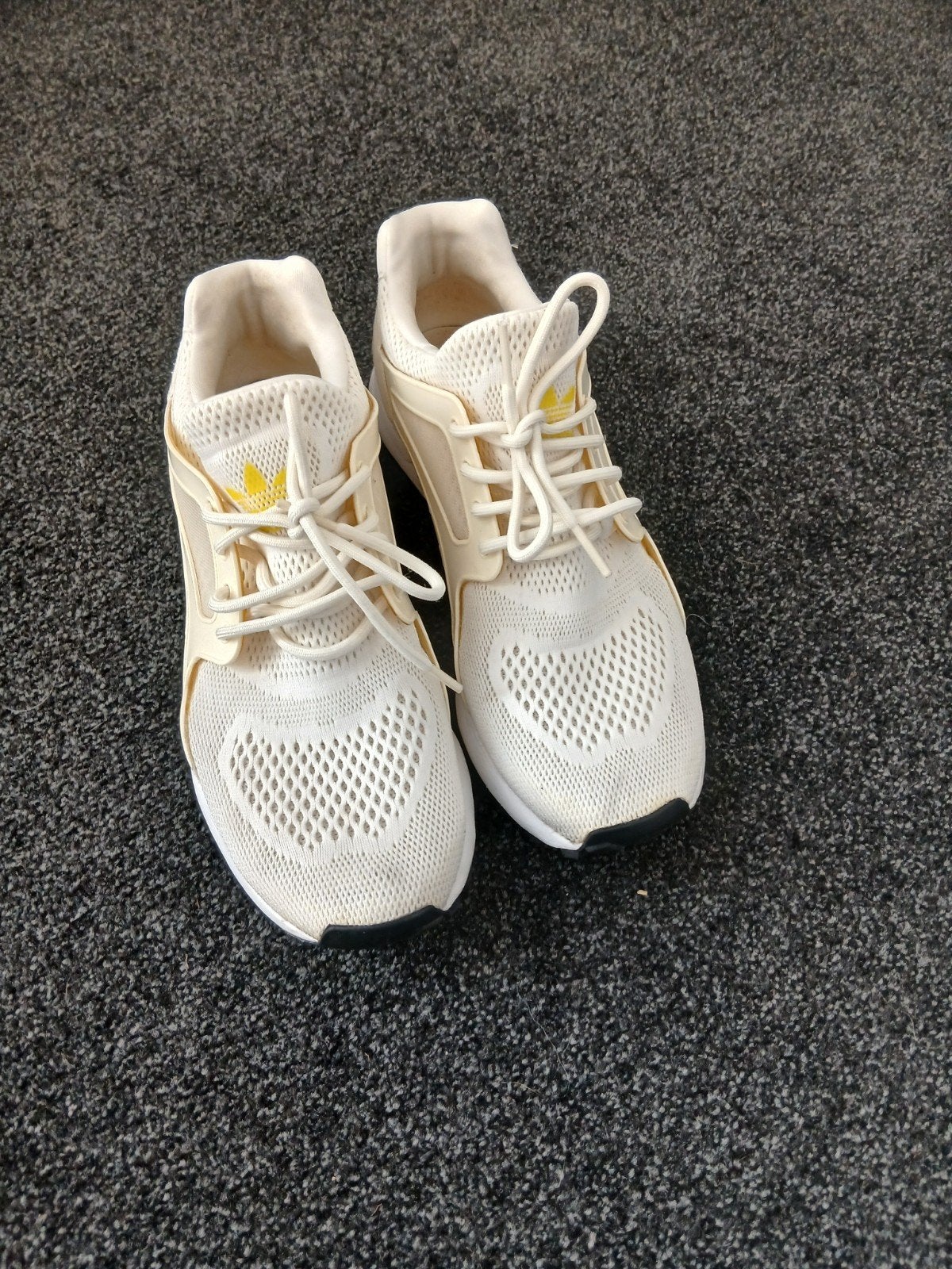 dames sport schoen Adidas maat 40, Ophalen of Verzenden, Zo goed als nieuw, Overige typen, Adidas