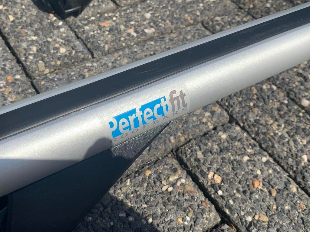PerfectFit Dakdragers voor Ford Focus (Wagon), Ophalen, Zo goed als nieuw