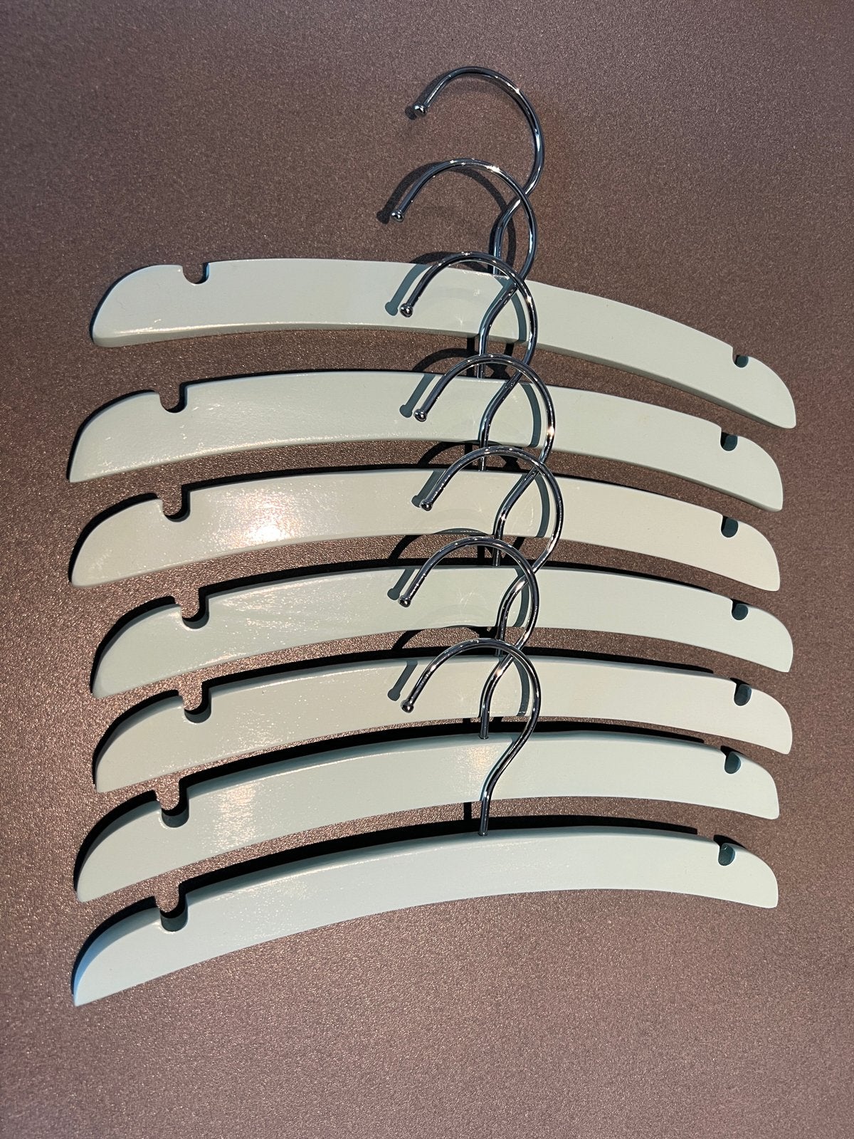 Set van 6 lichtgroene houten kleerhangers voor kinderen, Ophalen of Verzenden, Zo goed als nieuw