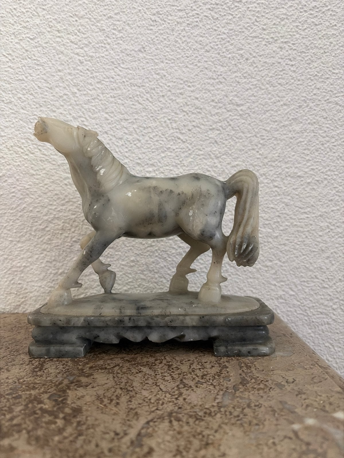 Antiek Chinees paard sculptuur van steen, Ophalen of Verzenden, Zoogdier, 20 - 50 cm, Beeld