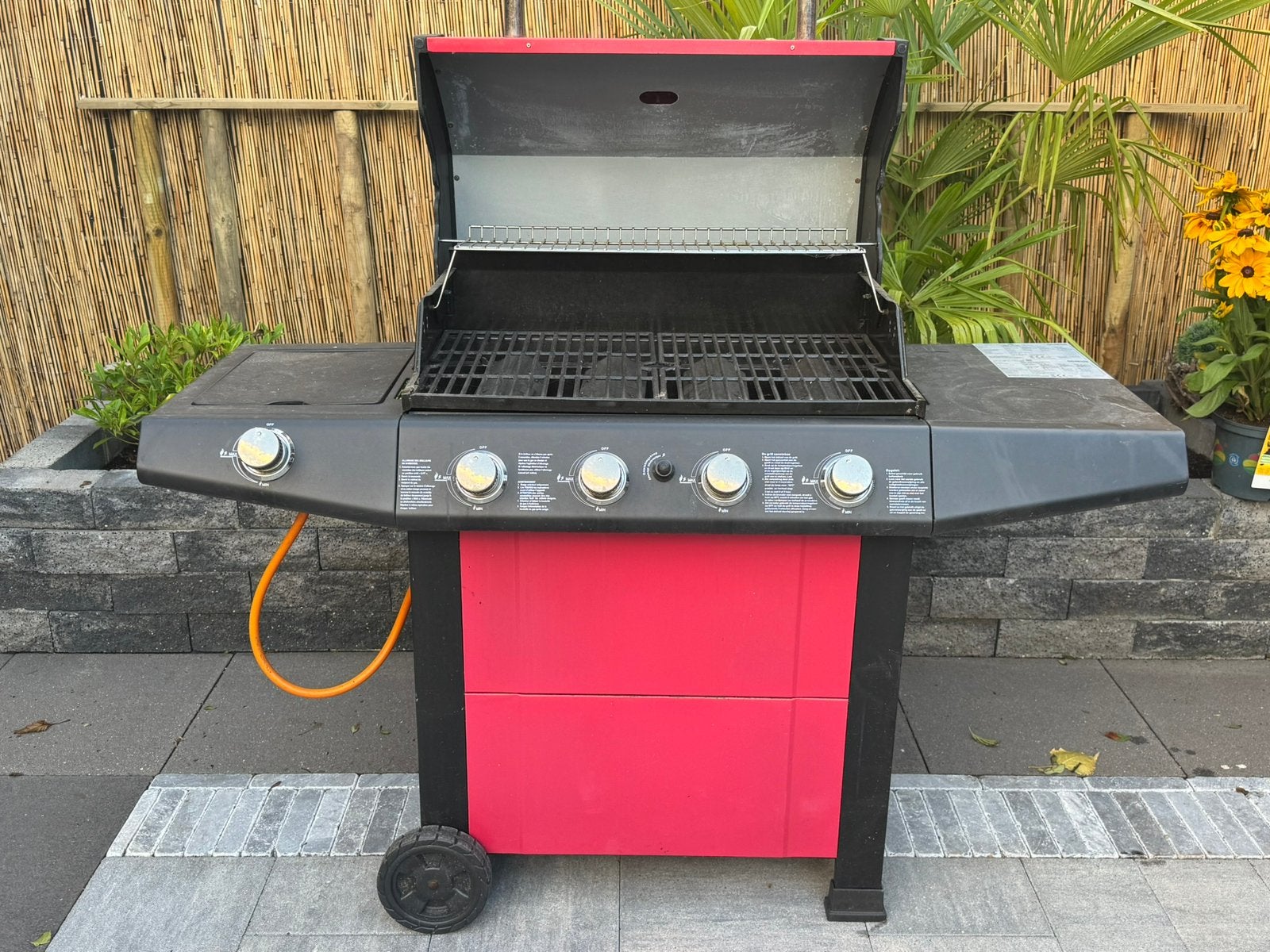 Foto 3 van Gas bbq 2x/3x gebruikt