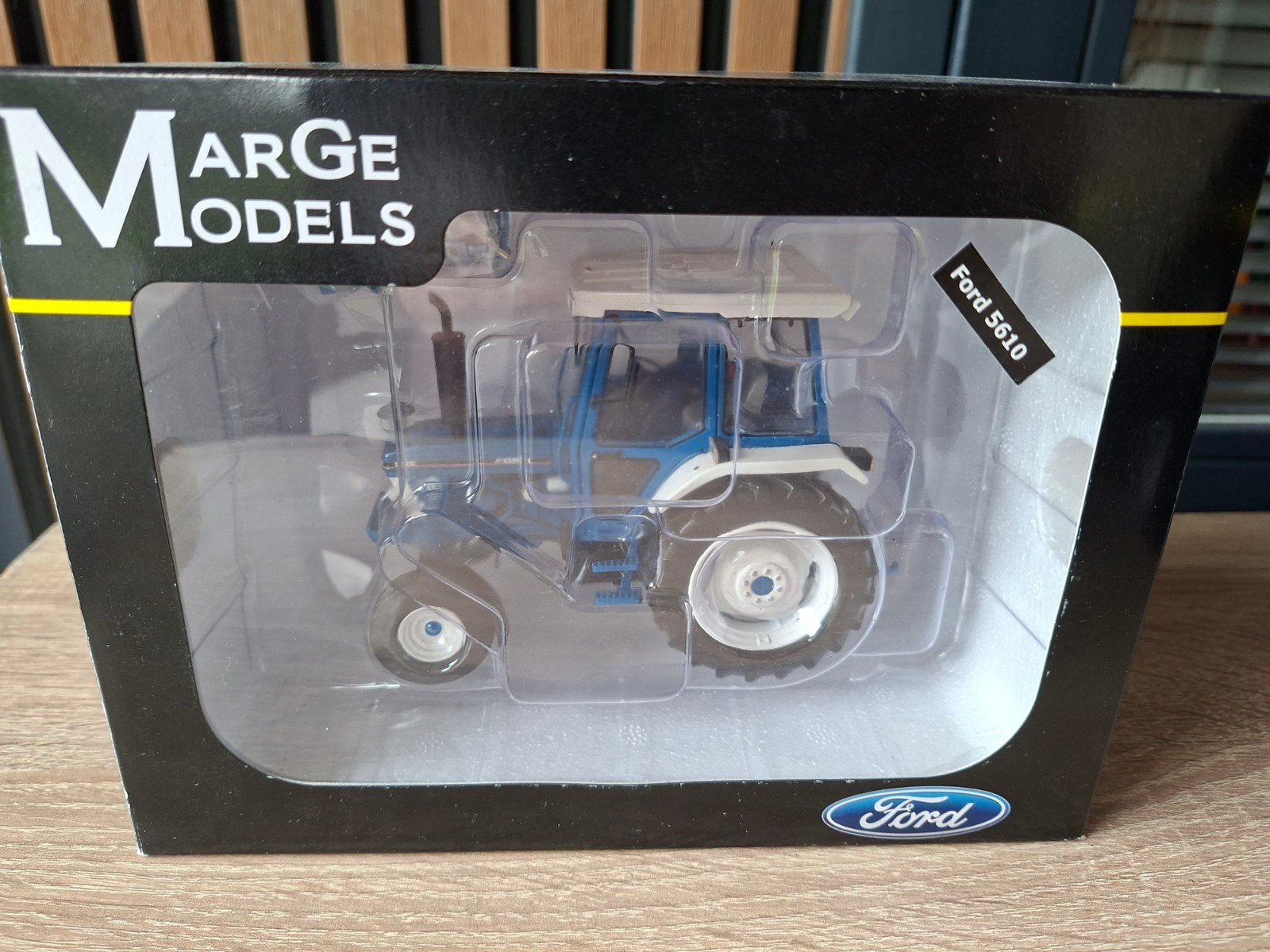 Ford 5610 tractor Gen 2, 2WD schaalmodel, Ophalen of Verzenden, Nieuw