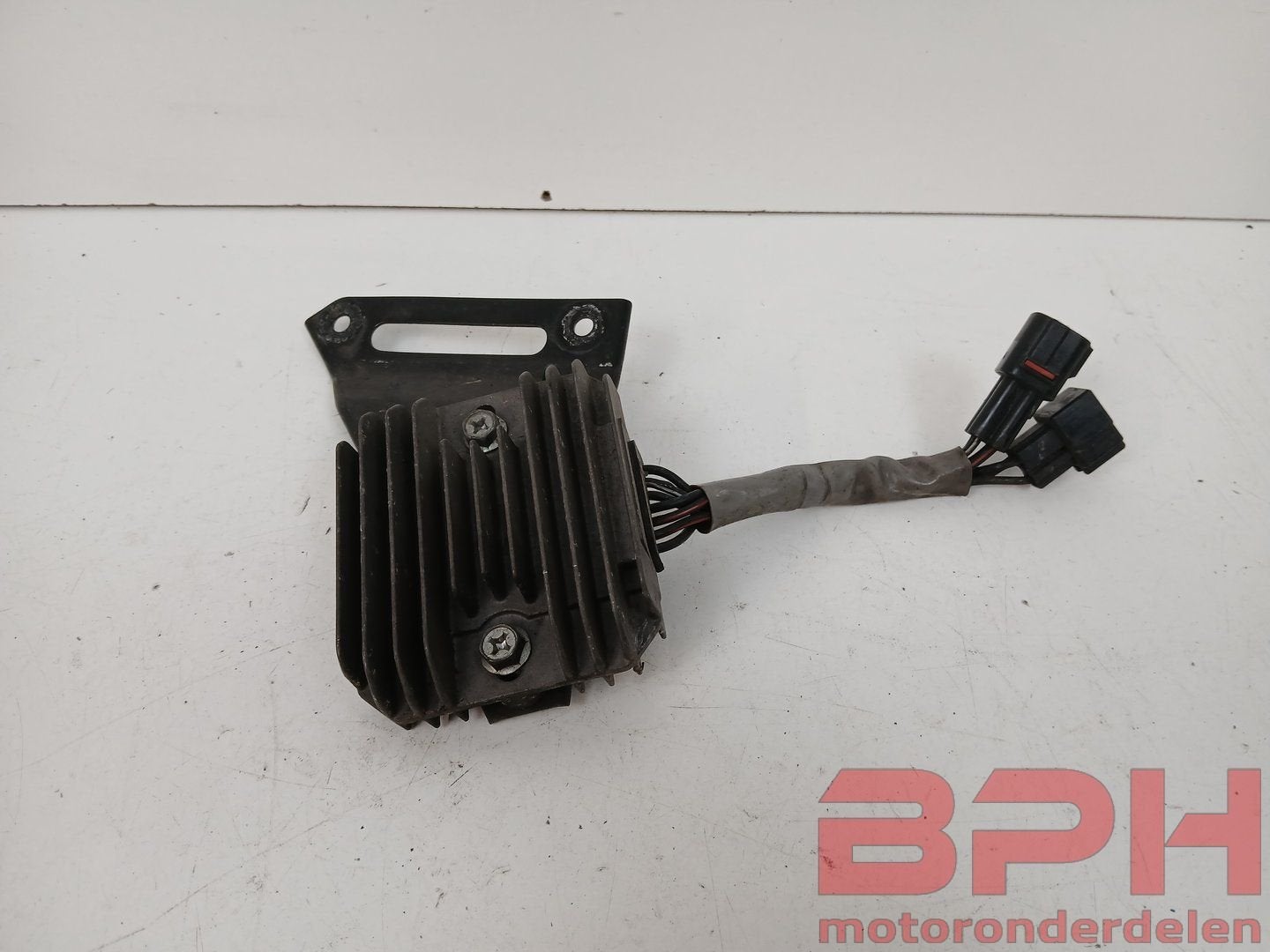 Spanningsregelaar Suzuki GSX-R 1000 K7 K8 2007 t/m 2008 rect, Gebruikt, -, -, Ophalen of Verzenden