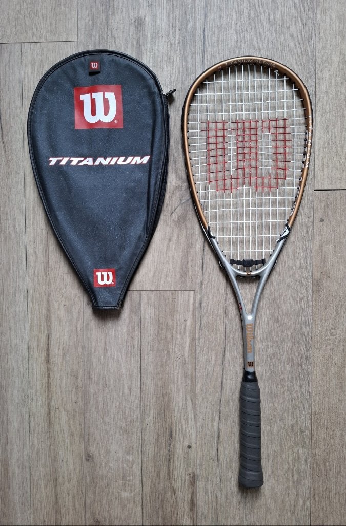 WILSON TITANIUM POWER squash racket, Ophalen of Verzenden, Zo goed als nieuw, Racket, Met hoes