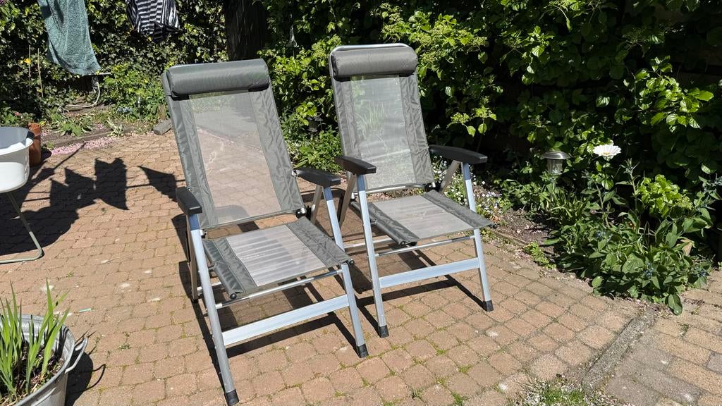 2x Verstelbare Tuinstoelen - Grijs/Zilver nieuw zeer licht., Tuin en Terras, Tuinstoelen, Ophalen, Nieuw, Aluminium, Inklapbaar