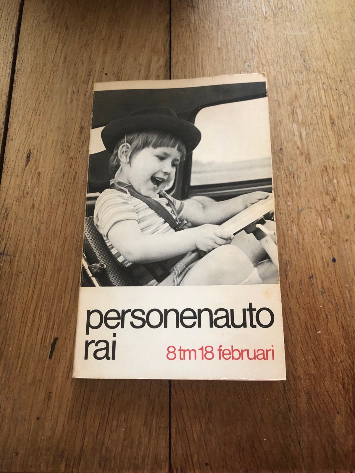 Personenauto RAI Catalogus 1972 - Zeldzaam, Boeken, Auto's | Boeken, Ophalen of Verzenden, Gelezen, Algemeen
