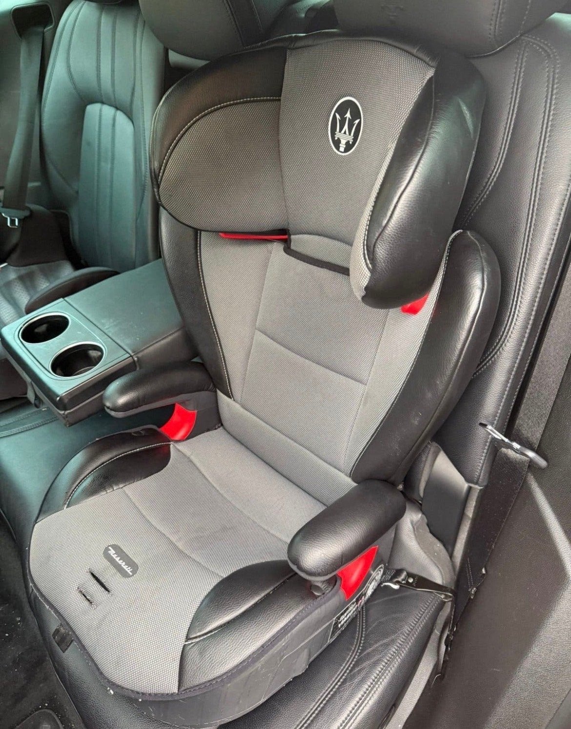 Maserati Autostoel / Stoelverhoger met Isofix, Gebruikt, 15 t/m 36 kg, Isofix, Ophalen